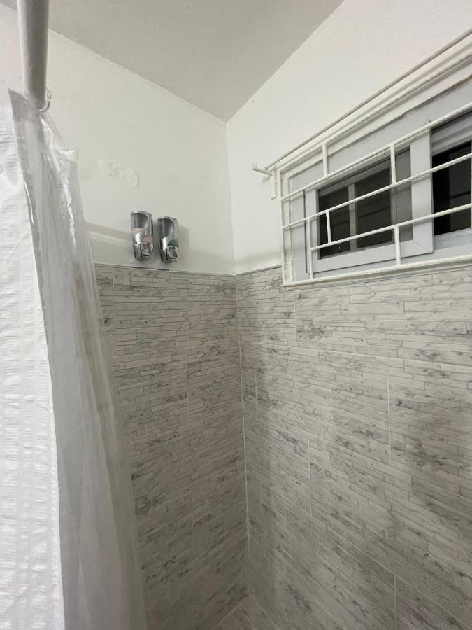 Blue Royalty Bed & Breakfast Portmore Bagian luar foto